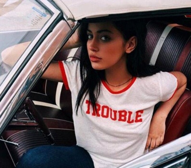 Women'S Fashion In The 60S - Skuggnas Trouble Ladies Unisex Tee 재미