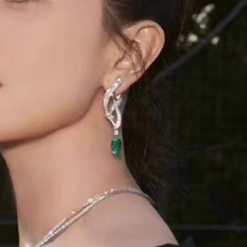 세련된 고급 진주 장식 디자인의 레트로 럭셔리 에메랄드 - Women'S Fashion Magazines 리뷰 및 가격
