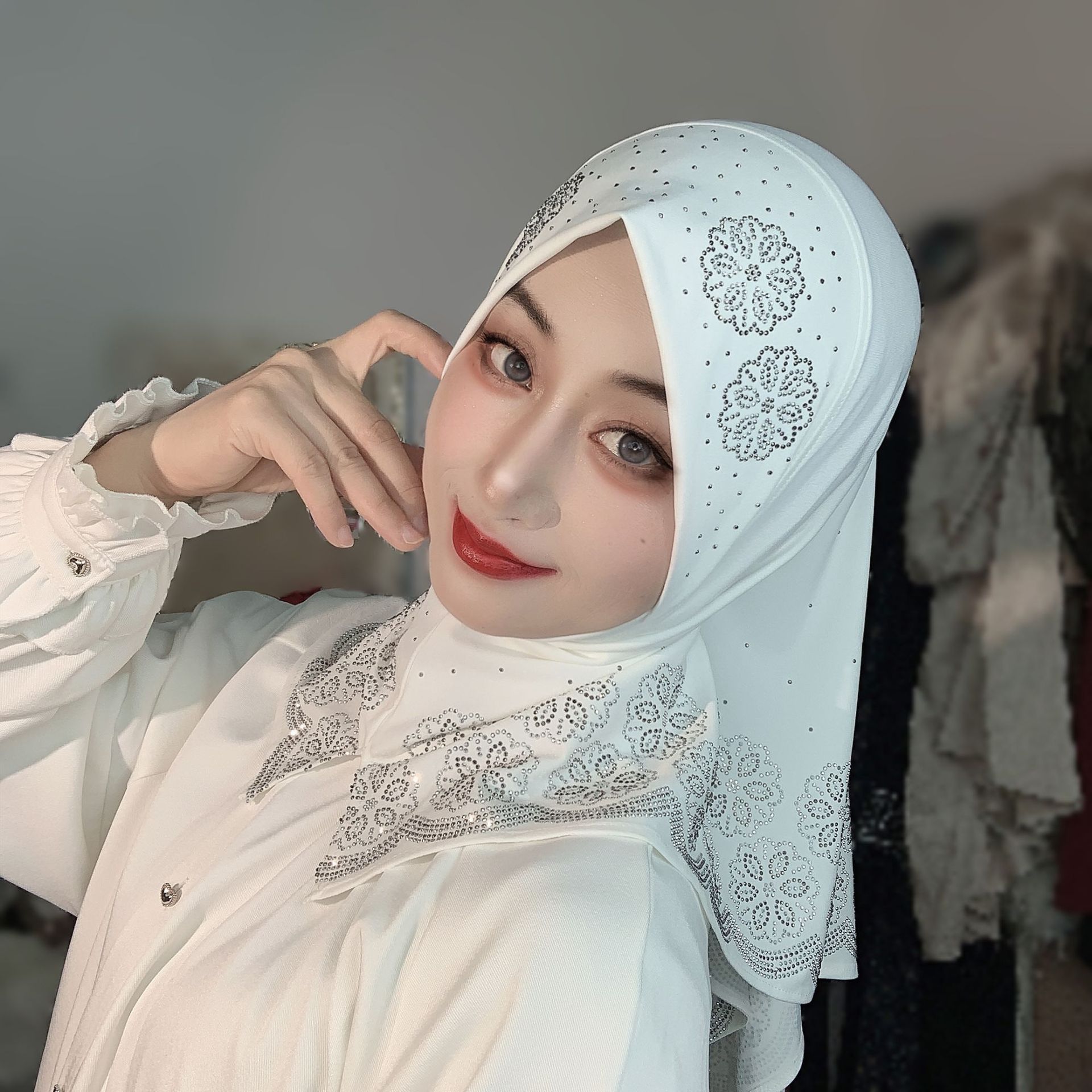 레디 투 웨어 무슬림 히잡 여성용 라인스톤 플로럴 디자 - Women Fashion Designers 리뷰 및 가격